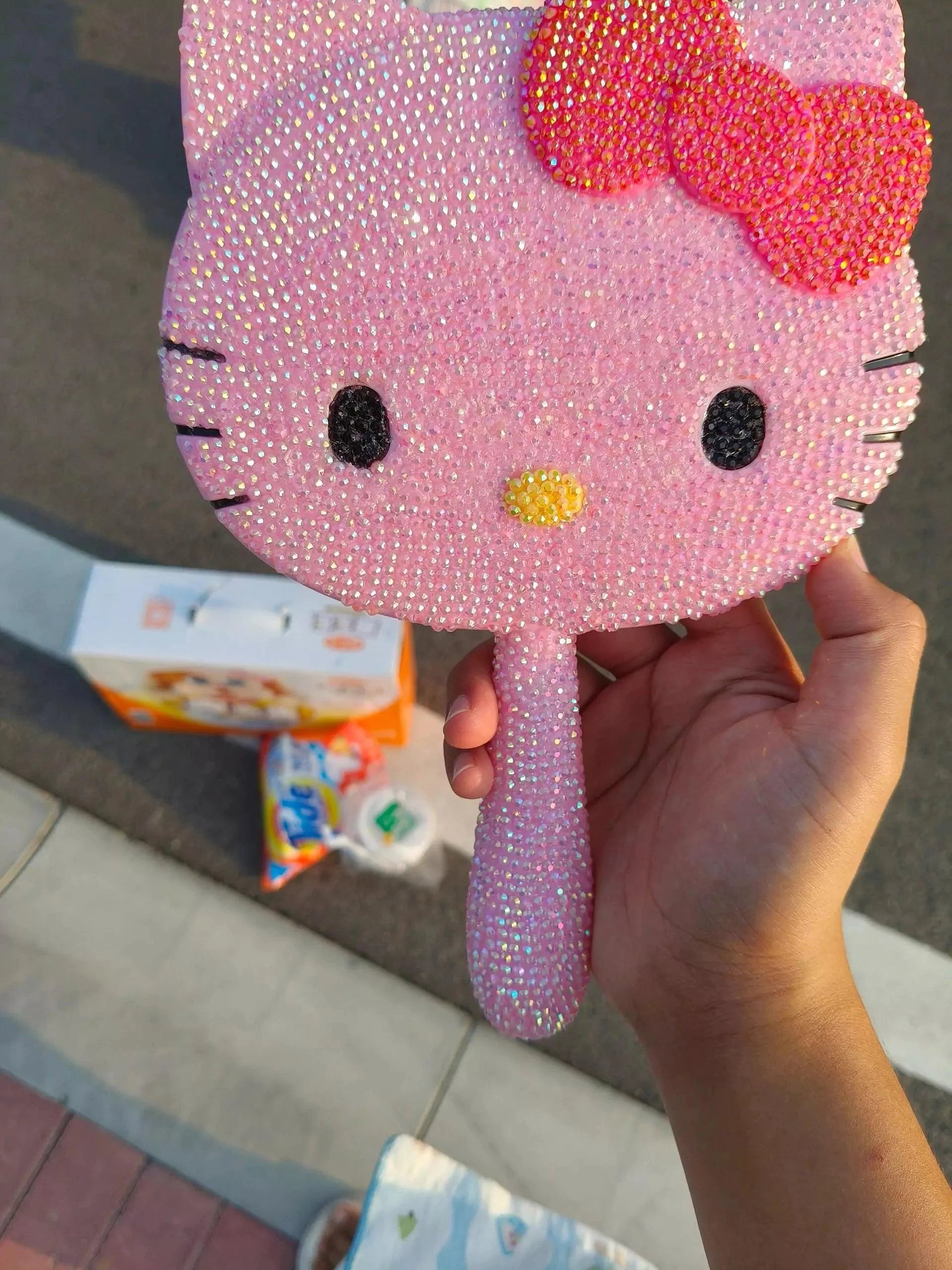 HelloKitty Blingbling Diamond DIY Mirror - Blind Box Mall