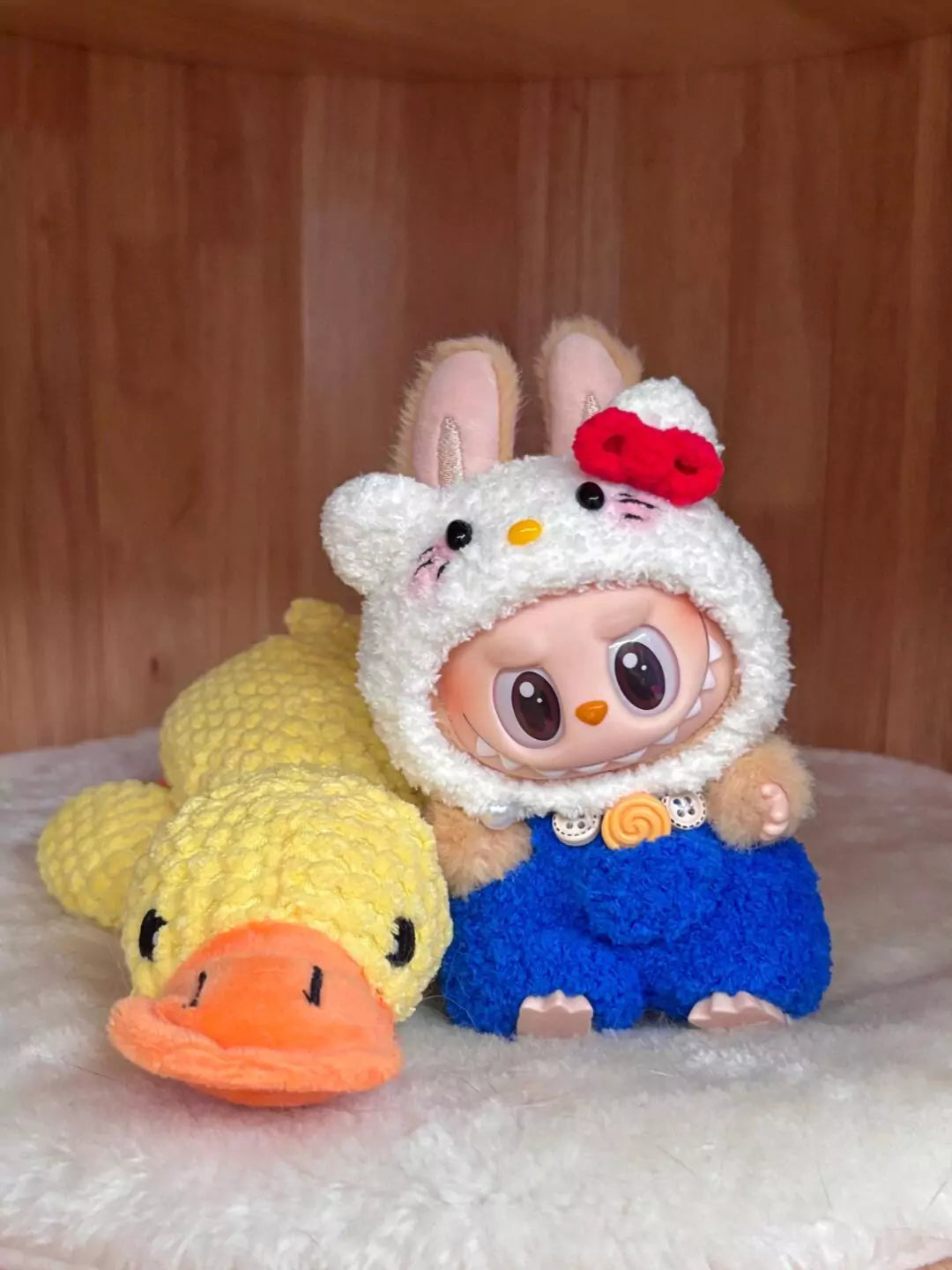 Hello Kitty Handmade Knitted Outfit for Labubu - Blind Box Mall
