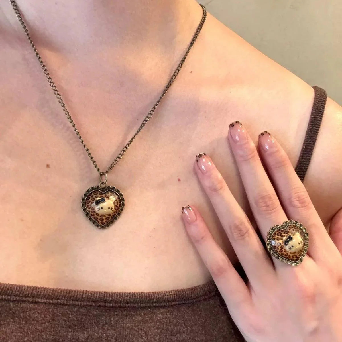 Hello Kitty Leopard Print Necklace & Ring Set - Blind Box Mall