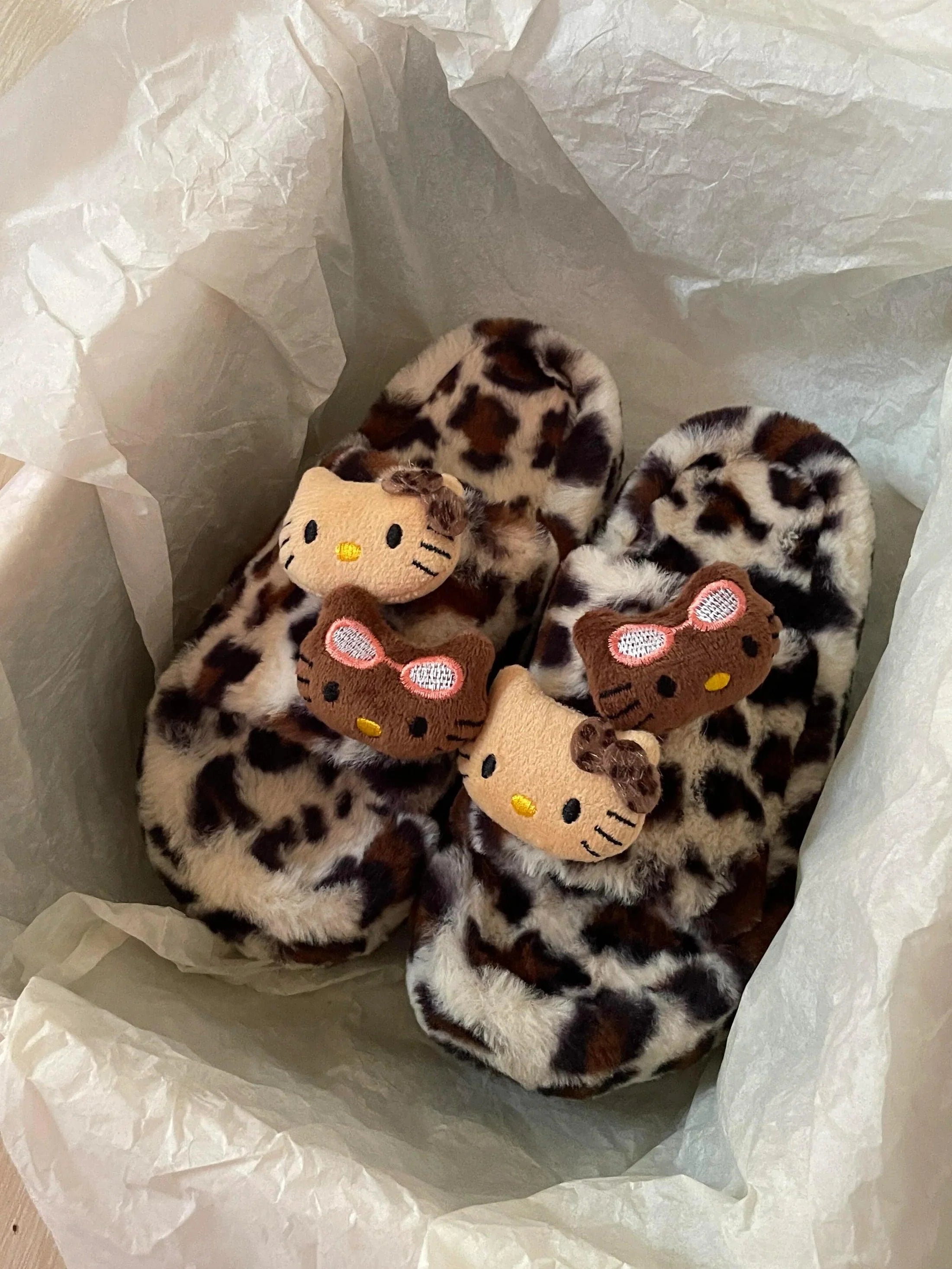 Hello Kitty Fluffy Leopard Platform Slippers - Blind Box Mall