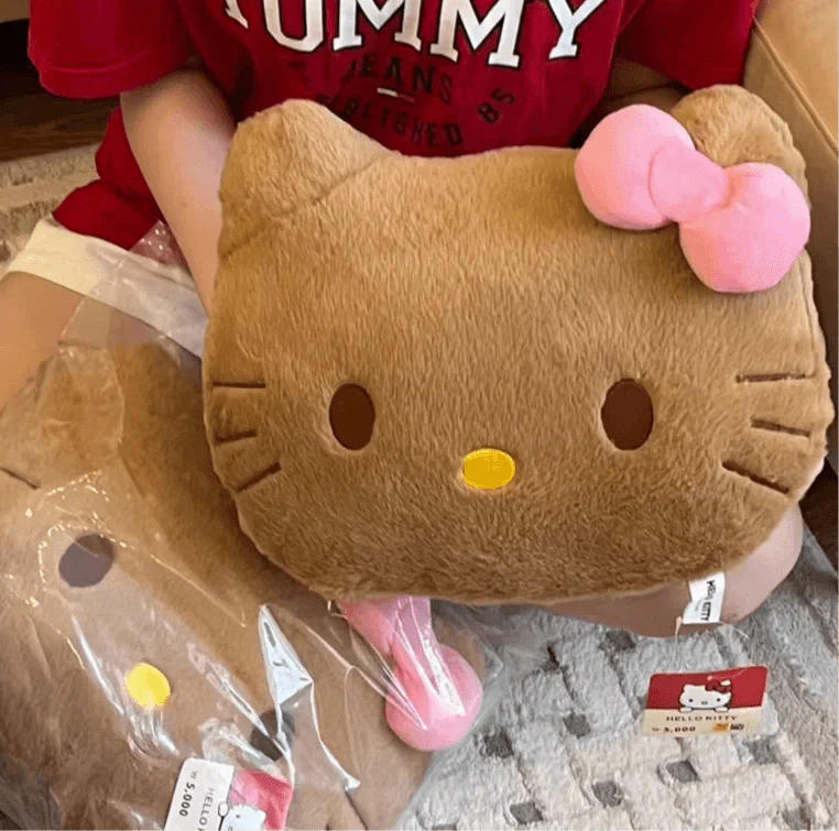 HelloKitty Cuddle Crush Plush Pillow - Blind Box Mall