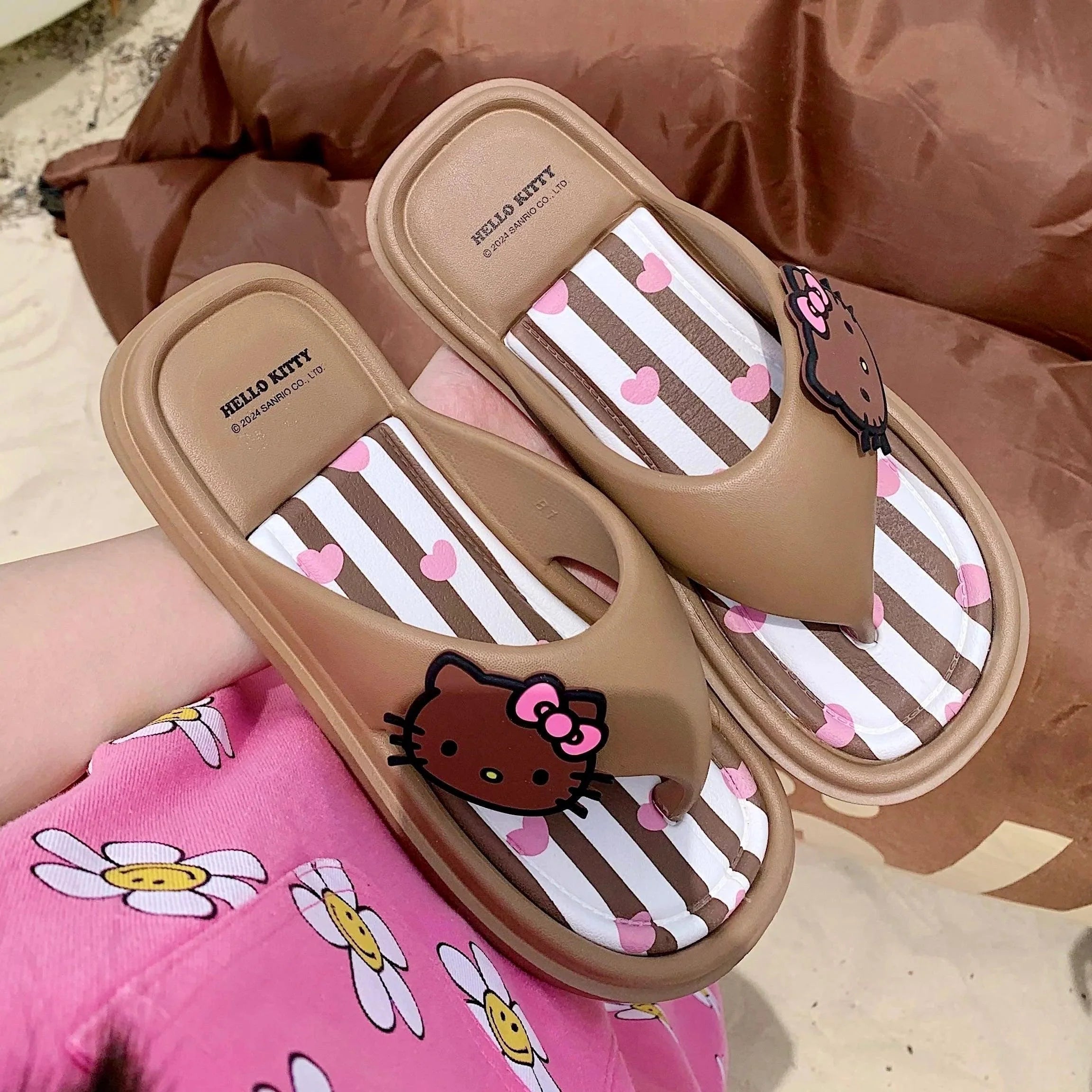 Tanned Hello Kitty Flip-flop Slippers - Blind Box Mall