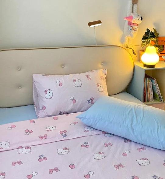 Hello Kitty Wink Bedding Set - Blind Box Mall
