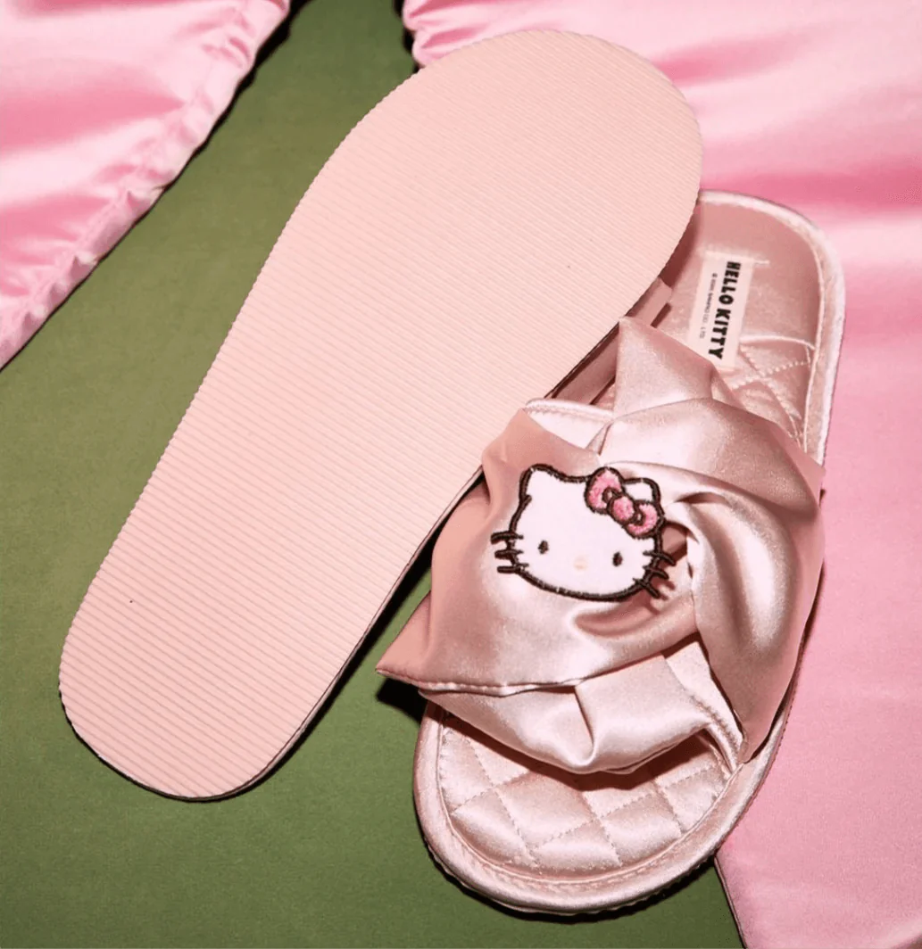 Hello Kitty Satin Slippers of Grace - Blind Box Mall