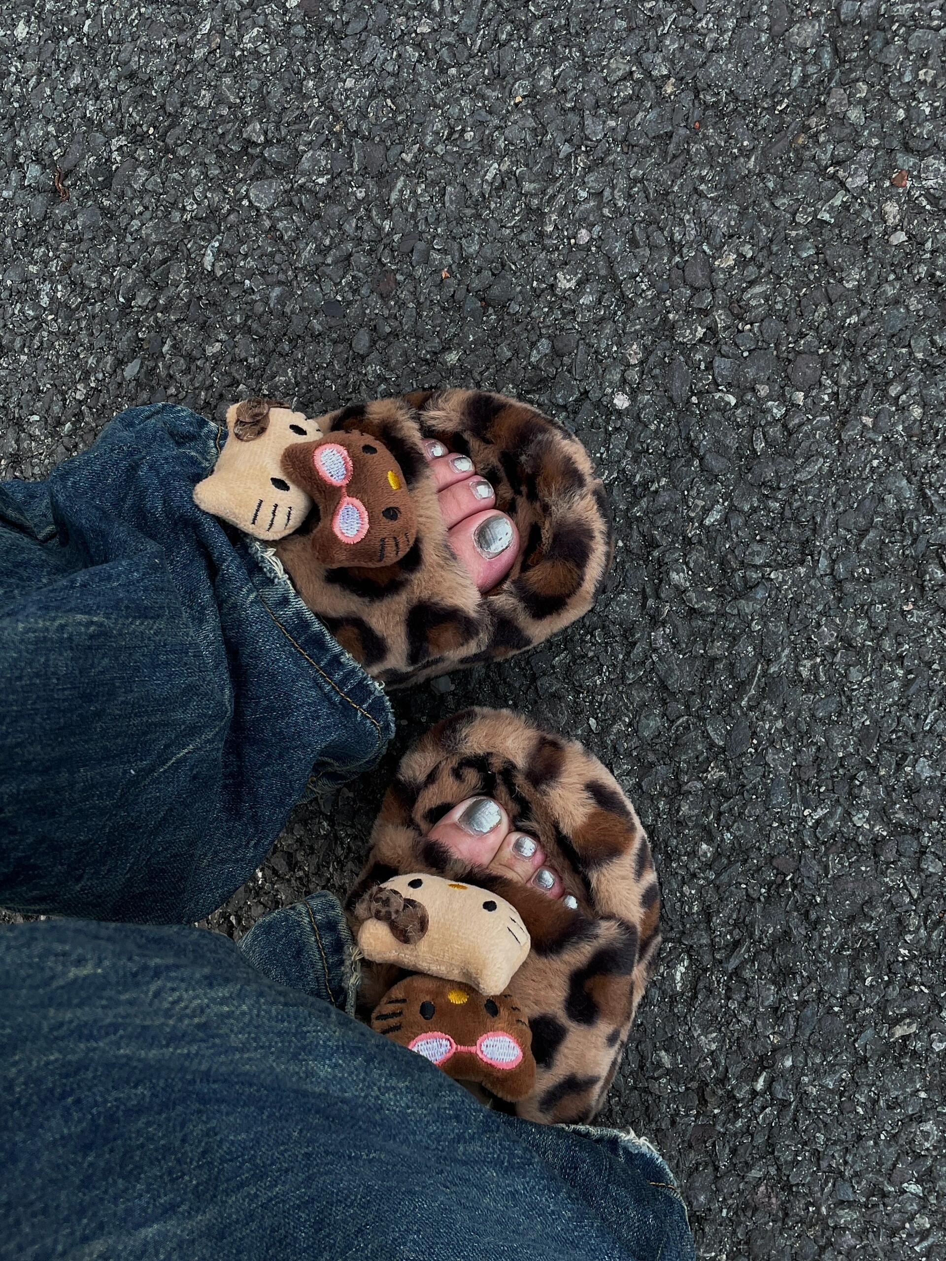 Hello Kitty Fluffy Leopard Platform Slippers - Blind Box Mall