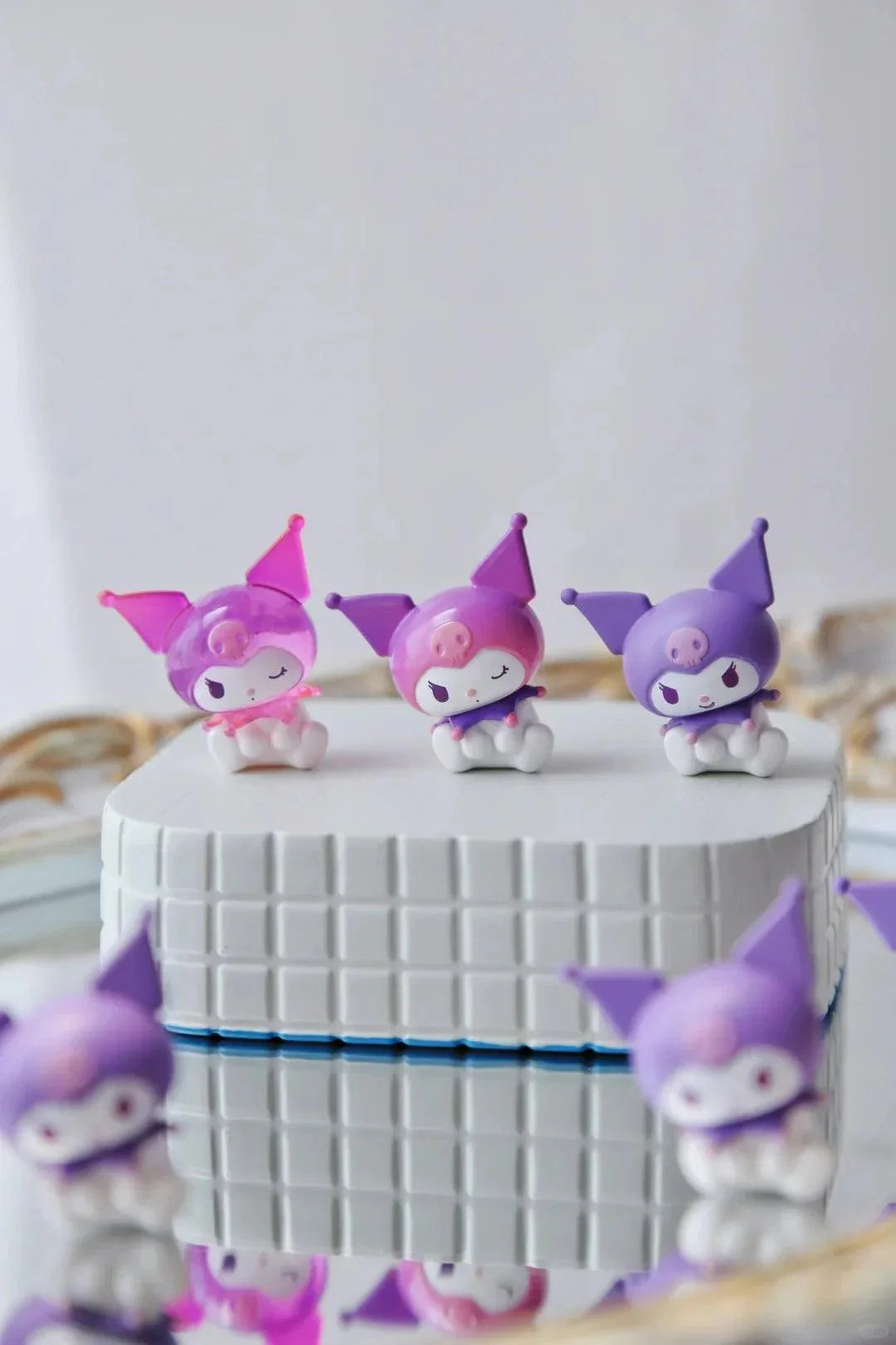 Sanrio Questioning Face Mini Blind Bag (Includes 6 Pcs) - Blind Box Mall