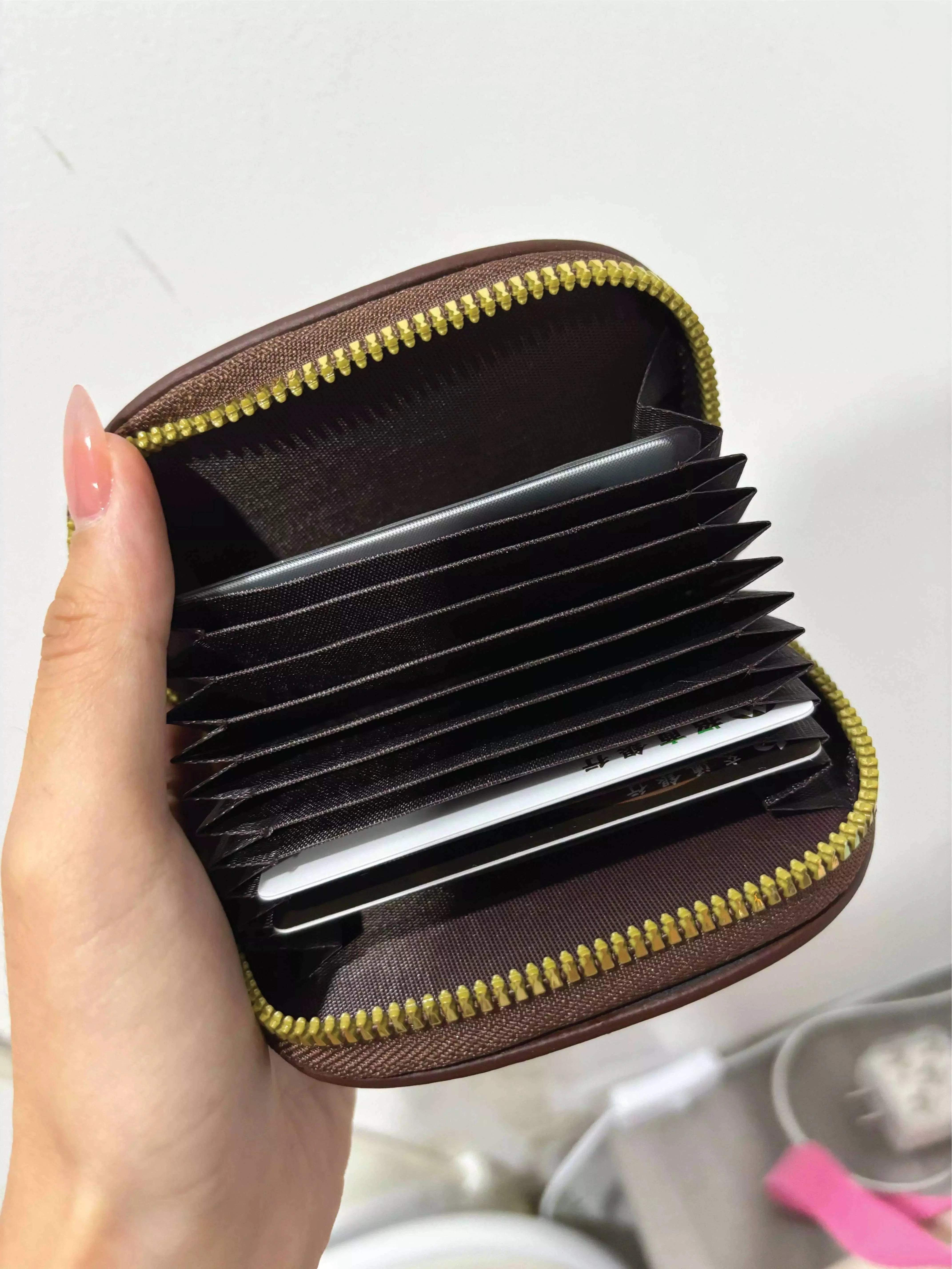 HelloKitty Card Holder Leatherette Card Organizer - Blind Box Mall