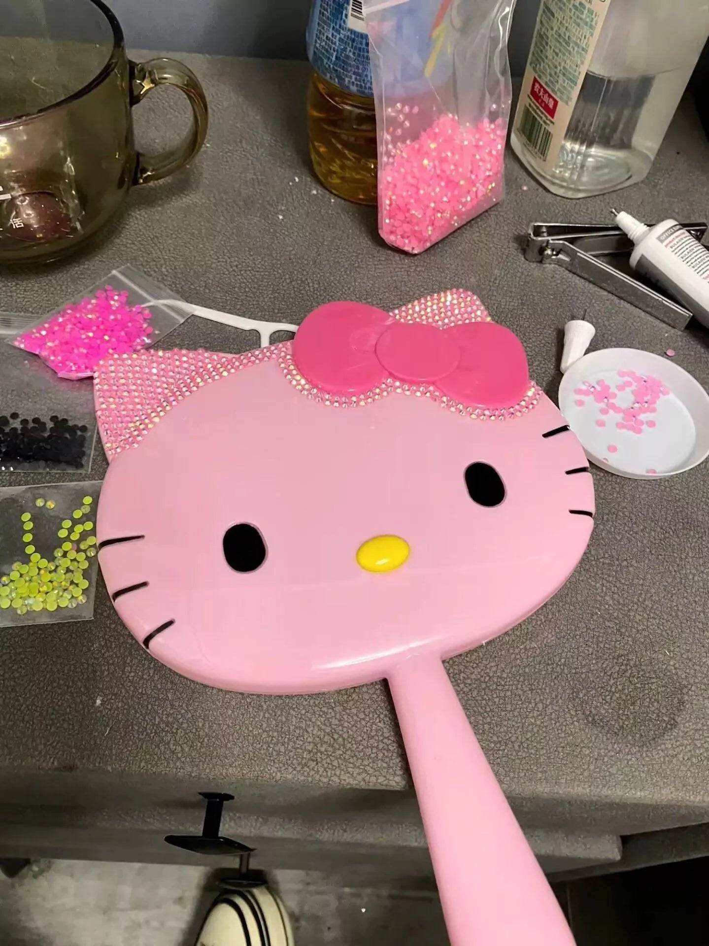 HelloKitty Blingbling Diamond DIY Mirror - Blind Box Mall