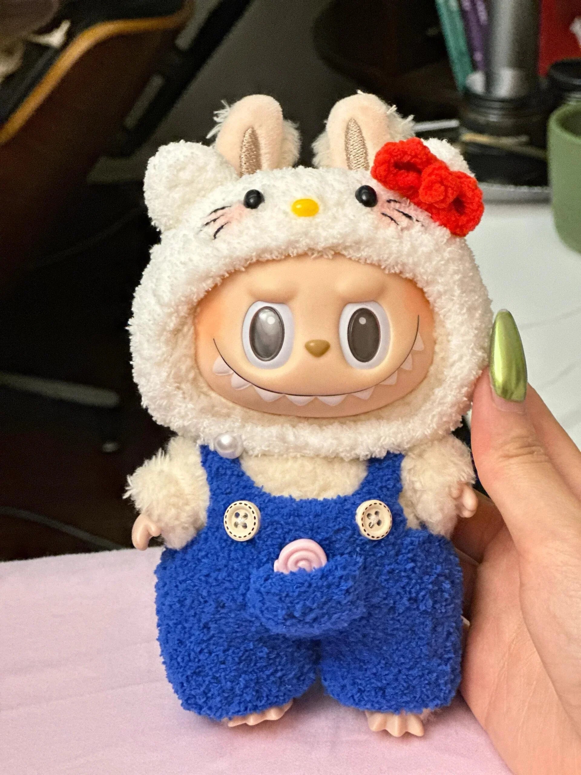 Hello Kitty Handmade Knitted Outfit for Labubu - Blind Box Mall