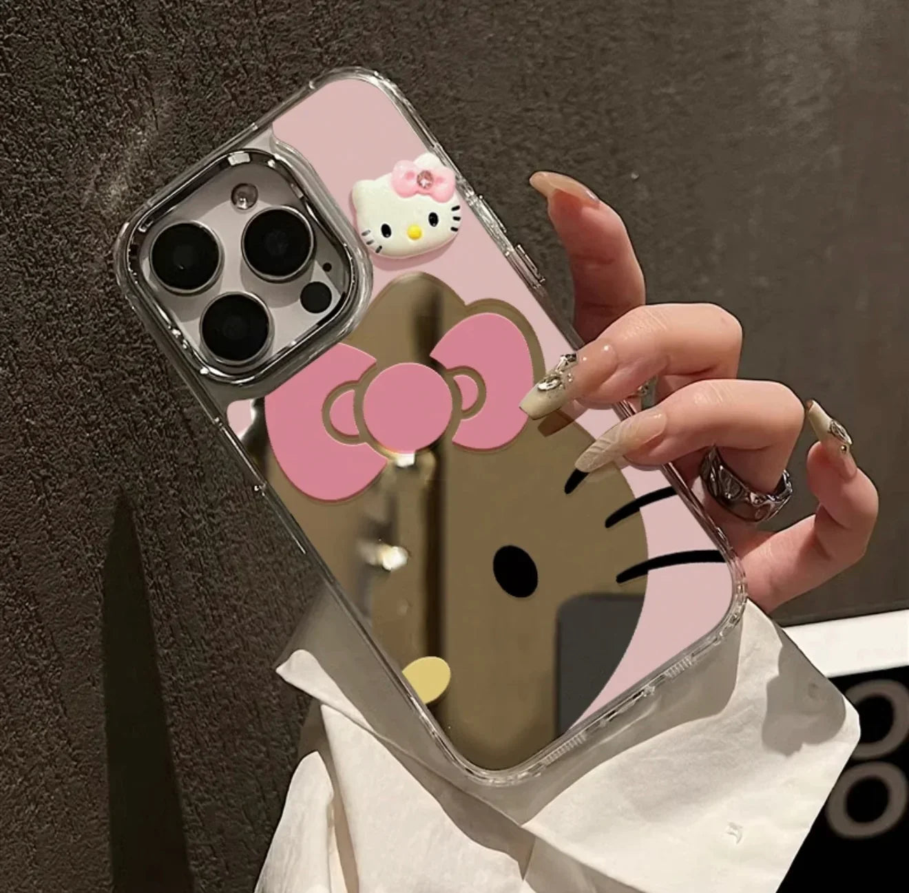 Hello Kitty Mirror Face Phone Case - Blind Box Mall