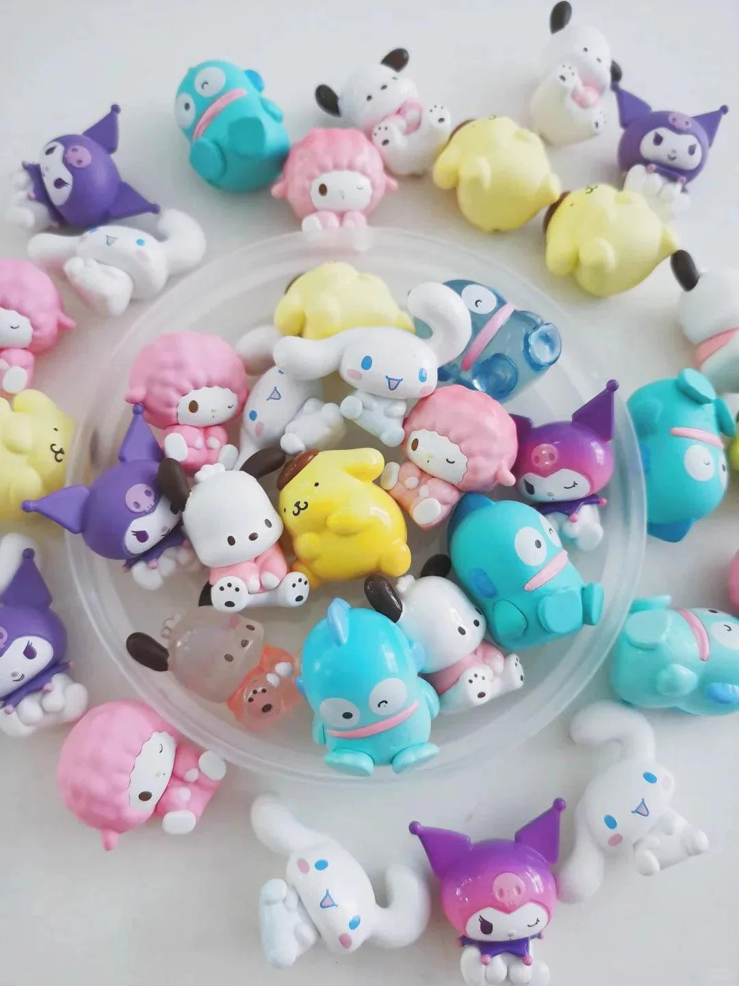 Sanrio Questioning Face Mini Blind Bag (Includes 6 Pcs) - Blind Box Mall