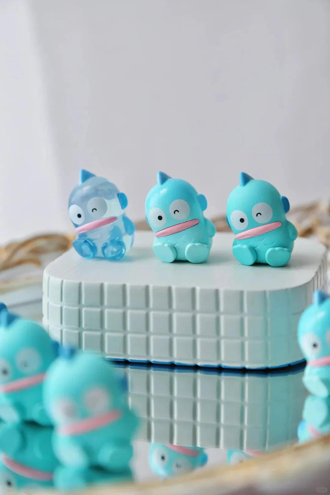 Sanrio Questioning Face Mini Blind Bag (Includes 6 Pcs) - Blind Box Mall
